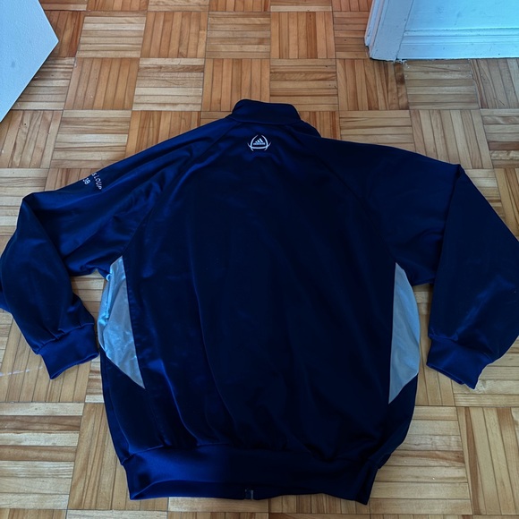 Vintage adidas jacket size medium large - Picture 3 of 6